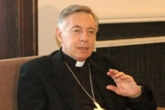 Mons. Aguer: Iglesia enseña que actividad política y caridad van unidas