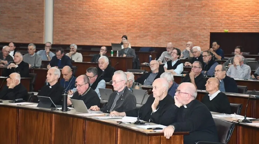 Obispos argentinos llaman a autoridades a pensar en la gente y no en “intereses mezquinos”