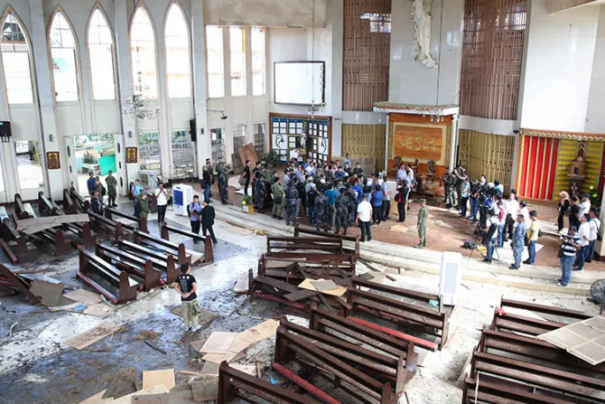 Policía identifica a responsables del ataque a Catedral de Filipinas
