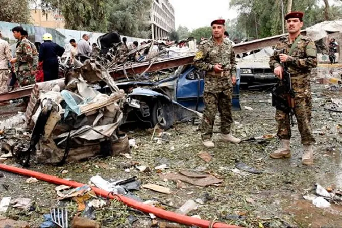Atentados de ISIS con coche bomba deja más de 90 muertos en Bagdad