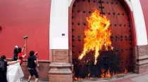 Ataque de Iglesia en Chile / Foto: Twitter Hanibal Team 1T