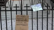 Ataque abortista a parroquias de Buenos Aires. Fotos: Facebook Provida Dame Una Oportunidad