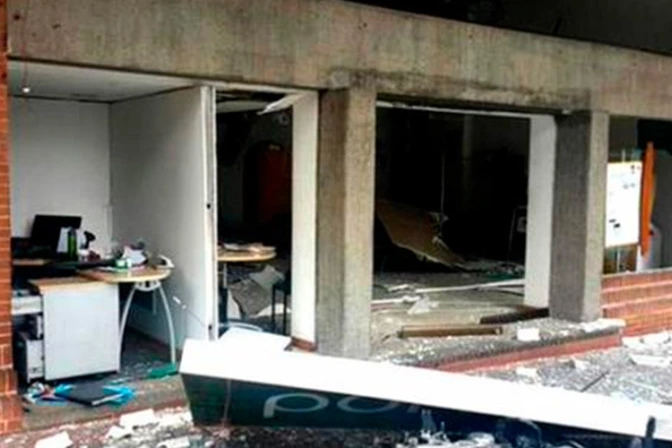 Atentado en Bogotá: Cardenal pide vencer el terrorismo "con las armas del perdón"