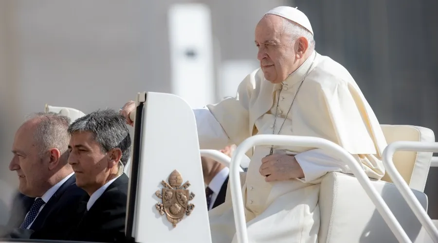 El Papa Francisco en la Audiencia General de este miércoles 25 de mayo. Crédito: ACI Prensa?w=200&h=150