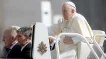 El Papa Francisco en la Audiencia General de este miércoles 25 de mayo. Crédito: ACI Prensa