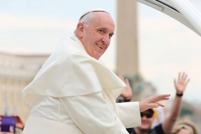 Papa Francisco: Dios es más grande que nuestro pecado. ¡Quien caiga que se levante!