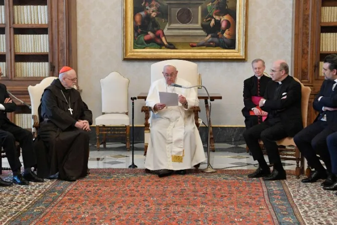 Papa Francisco: La guerra es terrible, pero no debemos darnos por vencidos