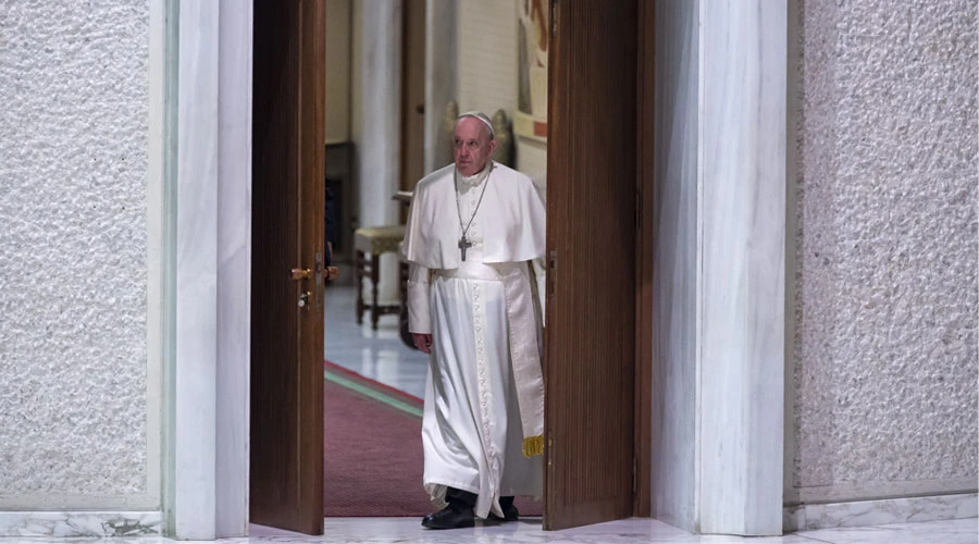 El Papa Francisco a su llegada a la Audiencia General. Foto: Pablo Esparza / ACI Prensa?w=200&h=150