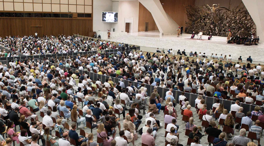 Imagen referencial. Audiencia papal en el Aula Pablo VI en 2021. Foto: Vatican Media