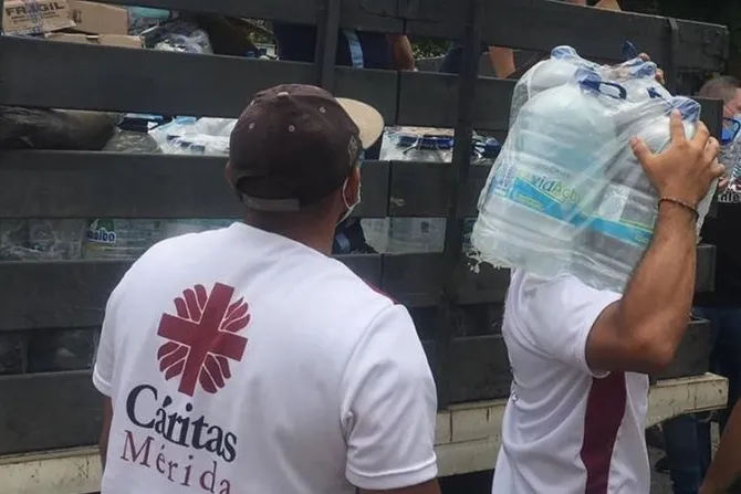 Obispos denuncian que Guardia Nacional obstaculiza ayuda a víctimas de lluvias en Venezuela
