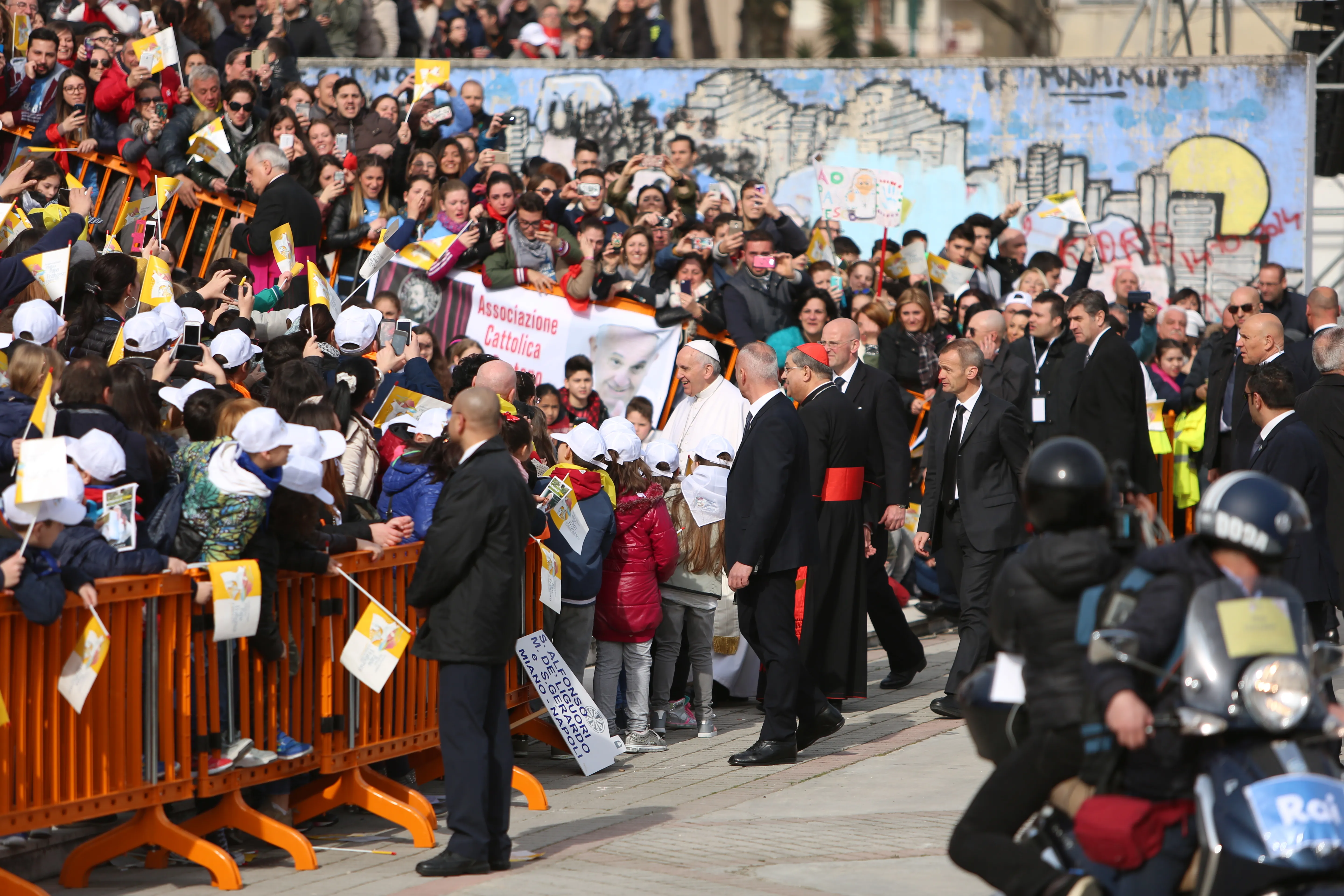 El Papa Francisco en Nápoles. Foto Daniel Ibáñez / ACI Prensa