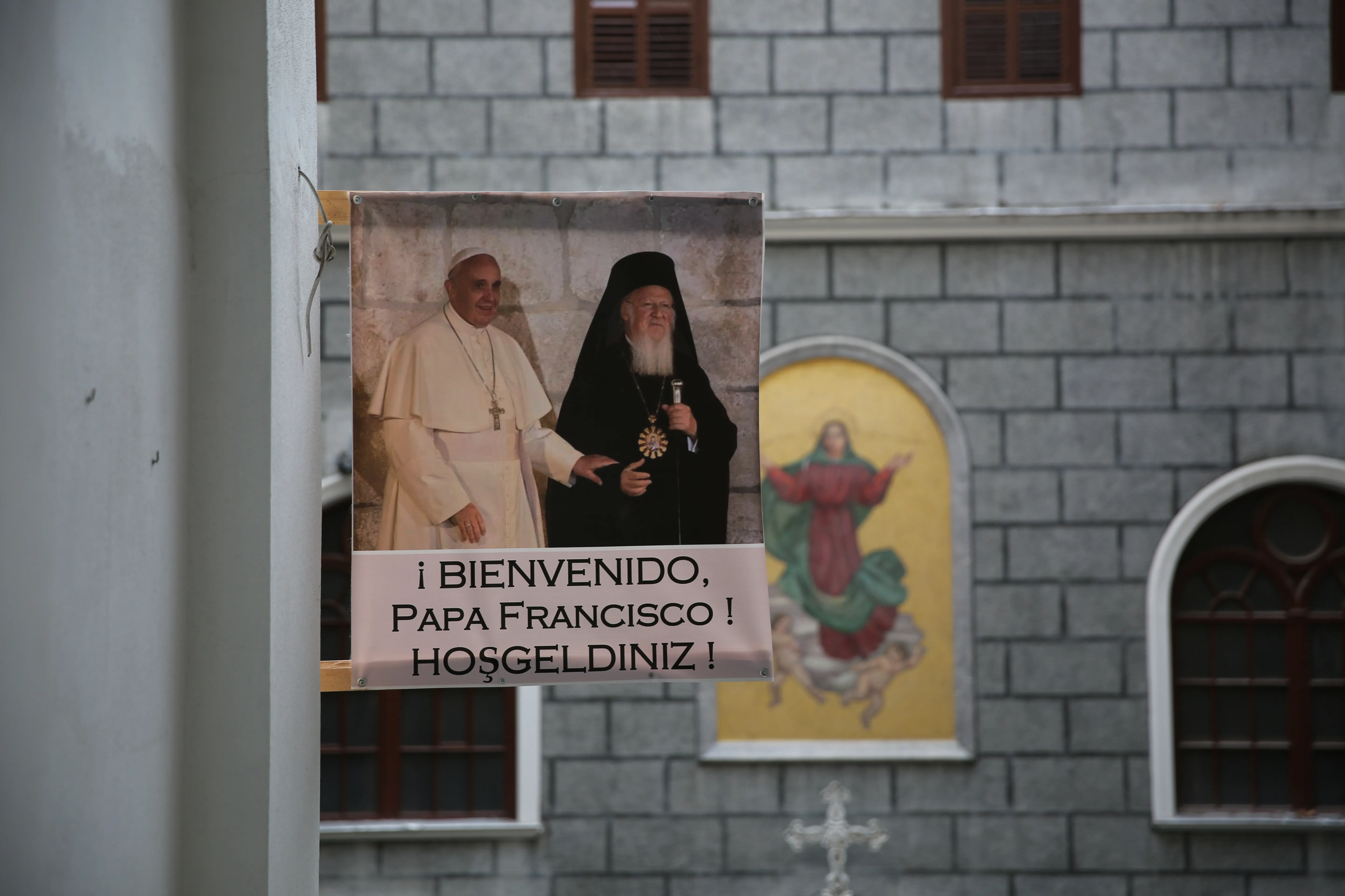 Un afiche del Papa Francisco con el Patriarca Bartolomé I en una iglesia de Estambul, Turquía (Foto Daniel Ibáñez / ACI Prensa)?w=200&h=150