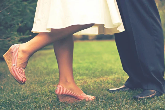 Profesora causa polémica: Alumnos intercambian roles en baile tradicional de Argentina