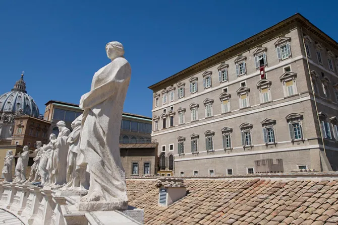 Controversial préstamo para comprar hospital pone la mira de Europa sobre Banco Vaticano