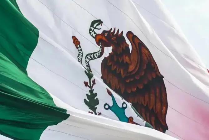 Sacerdote denuncia corrupción que permite “absoluta normalidad” del narcotráfico en México