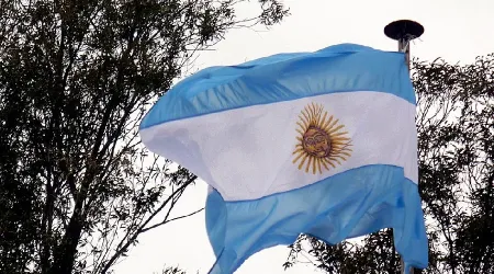 Ante preocupación del Papa, obispo exige políticas contra la pobreza en Argentina