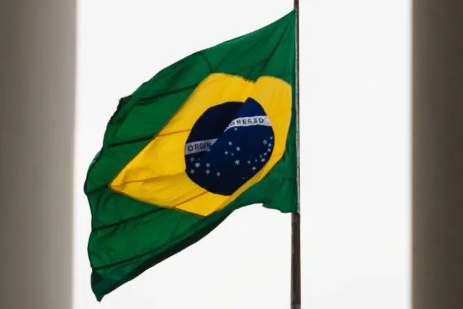Lula vence a Bolsonaro y la Iglesia Católica reza por la reconciliación de Brasil
