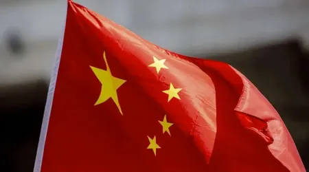 El Vaticano renueva acuerdo con China para el nombramiento de obispos