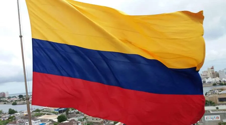 Bandera de Colombia. Crédito: Walter Sánchez Silva / ACI