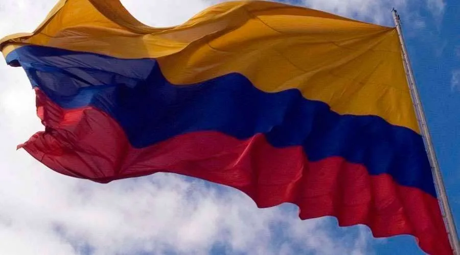 Bandera de Colombia. Crédito: Flickr Politécnico Gran Colombia (CC-BY-NC-2.0)?w=200&h=150