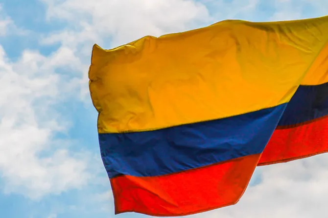 La Iglesia recibe “con esperanza” anuncio de cese al fuego con grupos armados en Colombia