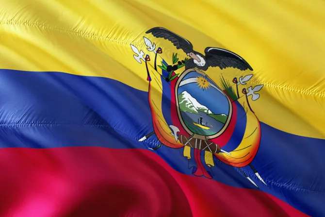 Obispos de Ecuador rechazan reconocimiento de “matrimonio gay”