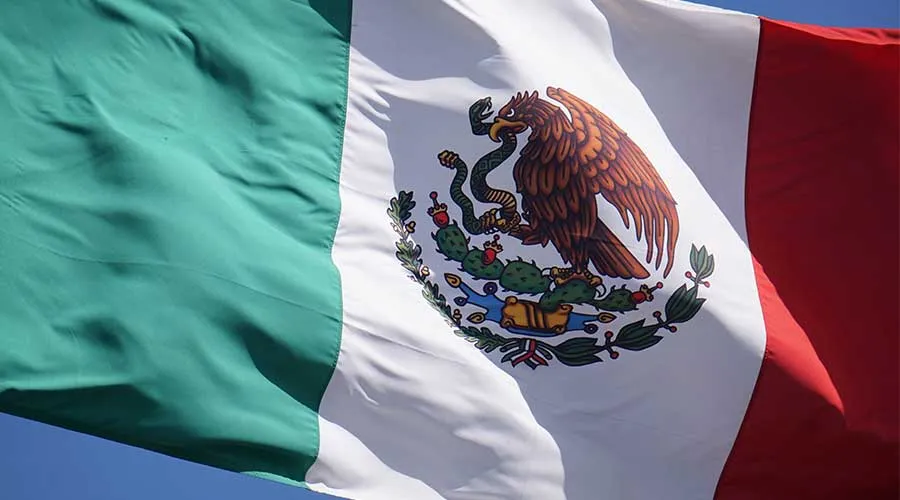 Imagen referencial / Bandera de México. Foto: David Ramos / ACI Prensa.