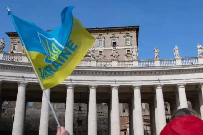 “Dios está con quien hace la paz”, dice el Papa Francisco sobre conflicto en Ucrania