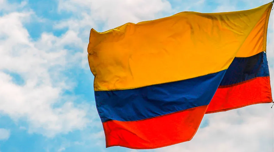 Bandera de Colombia. Crédito: Jorge Mahecha (CC BY-SA 3.0)