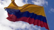 Bandera de Colombia. Foto: Flickr de Politécnico Grancolombiano Departamento de Comunicaciones (CC BY-NC 2.0).
