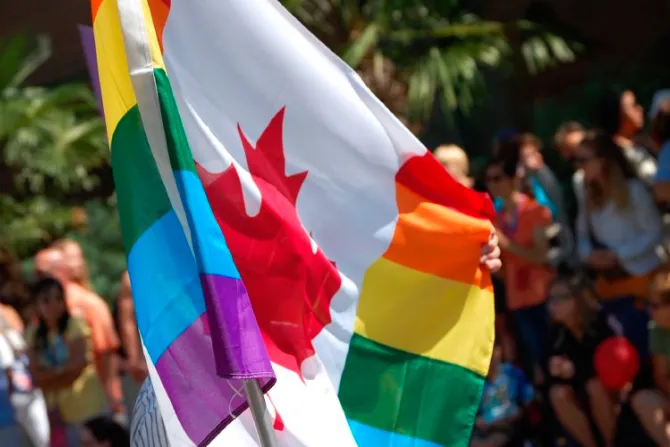Obispo critica participación de profesores católicos en “marcha del orgullo gay” en Canadá