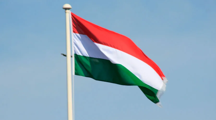 Bandera de Hungría. Crédito: Kat Dodd-(CC BY 2.0)