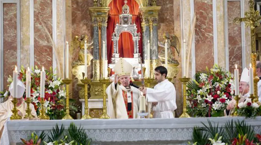 Cardenal Antonio Cañizares en un momento de la declaración como Basílica Menor, Crédito: Archivalencia.