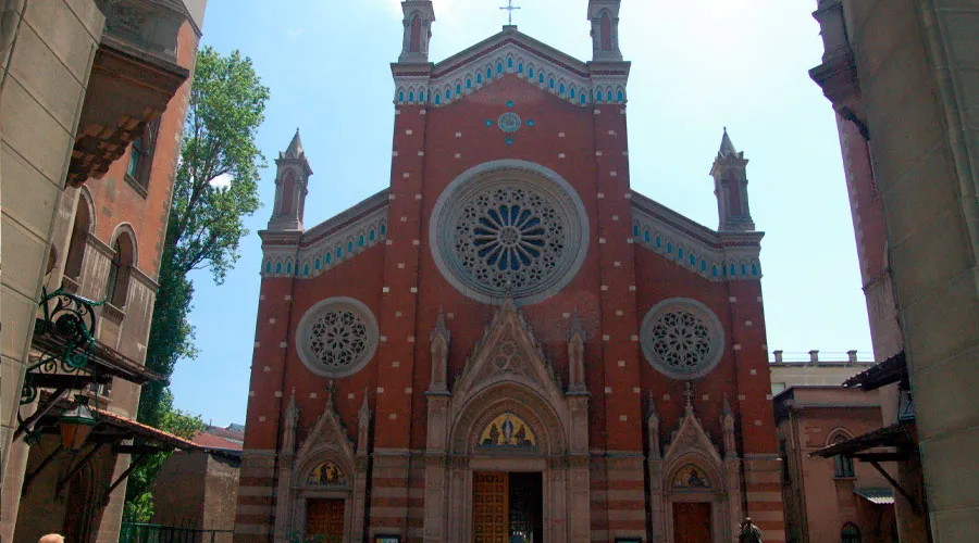 Basílica menor de San Antonio de Padua (Estambul) / Crédito: Dominio Público