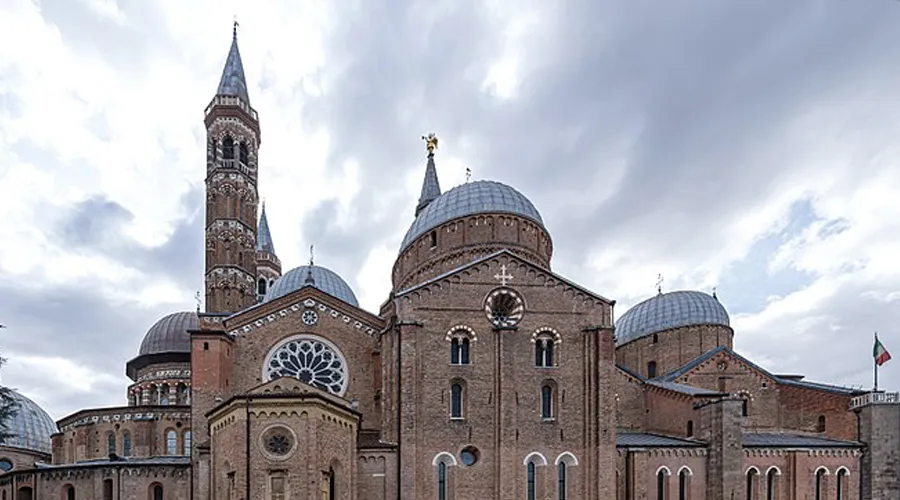 Basílica de San Antonio de Padua. Foto: Jörgens.mi Wikimedia CC BY-SA 3.0