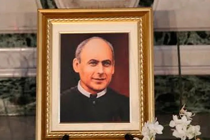 ¿Quién es el nuevo beato que el Papa Francisco recordó en el Regina Coeli?