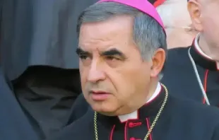 El Cardenal Becciu. Foto: ACI Prensa 