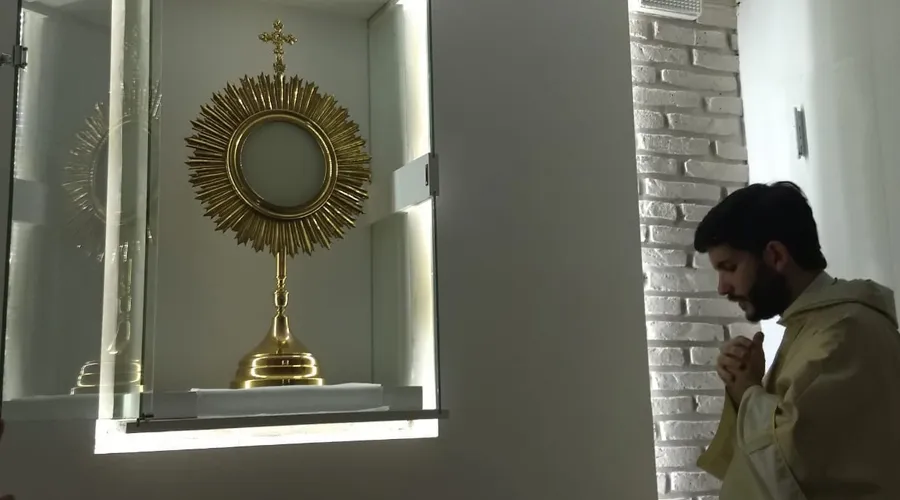 Capilla Nuestra Señora de los Desatanudos / Foto: Adoración Perpetua La Plata?w=200&h=150