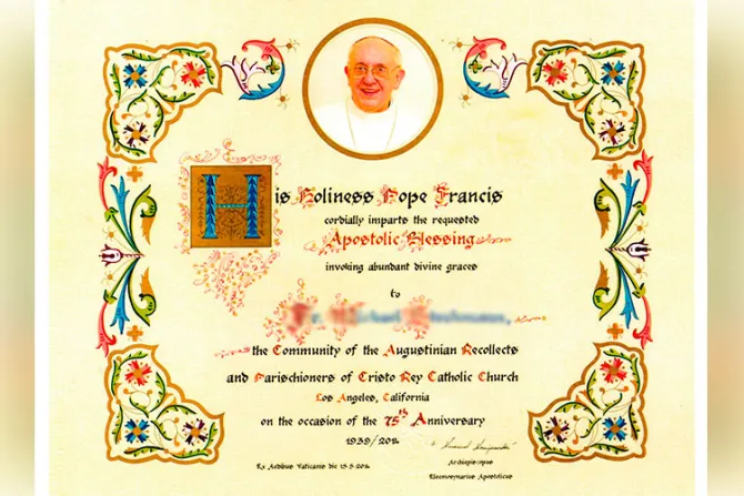 Santa Sede aclara: Pergaminos con bendición papal solo se adquieren en Limosnería vaticana