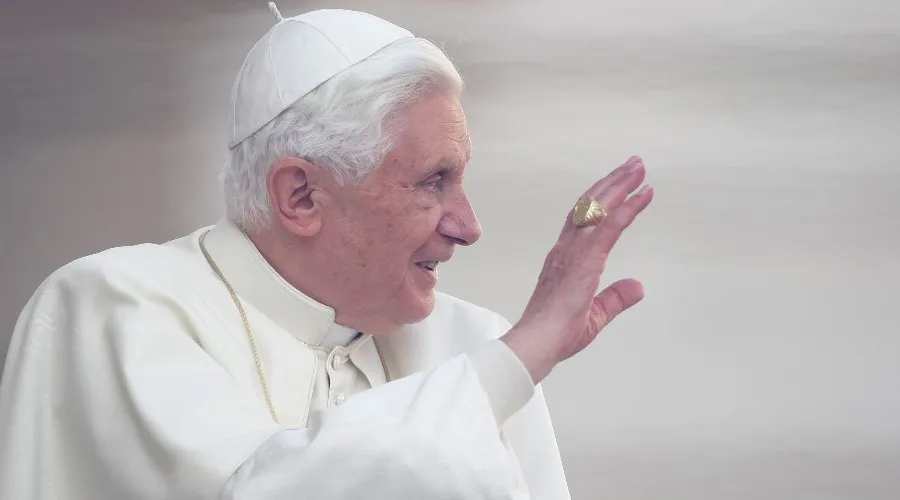 El Papa Benedicto XVI defiende al cristianismo en un nuevo libro póstumo