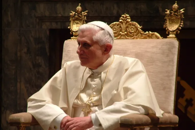 Universidad Católica de Chile reflexionará sobre la figura y el legado de Benedicto XVI