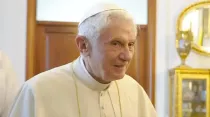 Imagen referencial / Benedicto XVI. Crédito: Vatican Media.