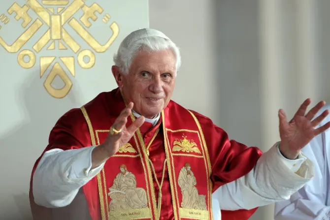 Esta es la oración que rezará todo México por Benedicto XVI