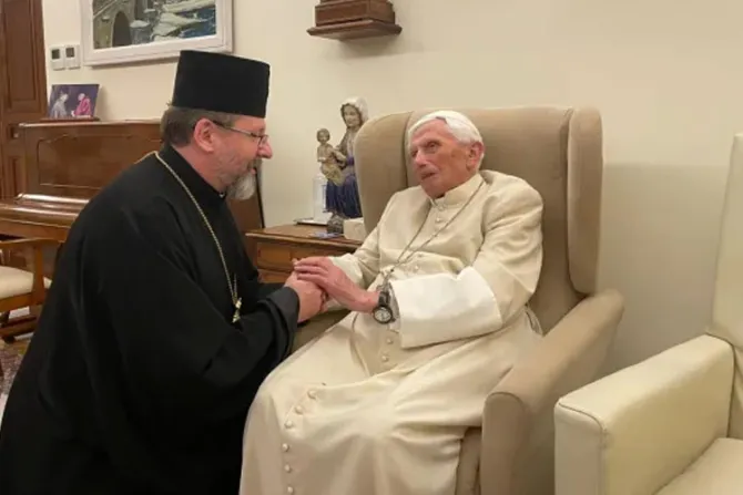 Benedicto XVI a Arzobispo de Ucrania: “Sigo rezando por la paz”