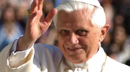 El último mensaje de Benedicto XVI para la Iglesia: ¡Manteneos firmes en la fe!