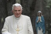 Benedicto XVI celebra Misa con su hermano enfermo en día del Sagrado Corazón de Jesús