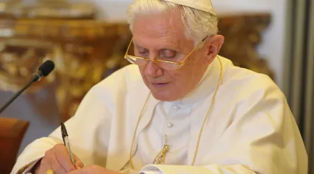 Benedicto XVI expresa deseo de ir "pronto al cielo" y reencontrarse con sus amigos