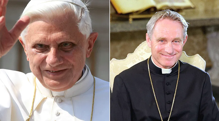 Benedicto XVI y Mons. Georg Gänswein / Flickr de RunkkuPelle (CC-BY-SA-2.0) y fotografía de Alan Holdren ?w=200&h=150