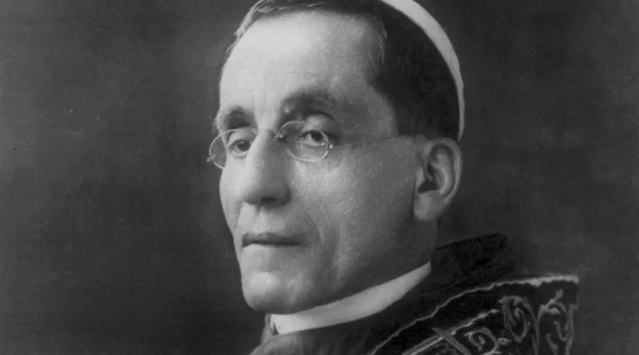 Cardenal destaca actualidad de carta de Benedicto XV contra “inútil masacre” de la guerra