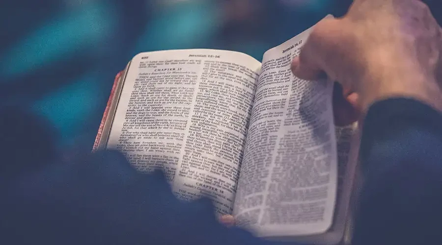 La Biblia en un Año: Podcast para estudiar la Biblia en 2022